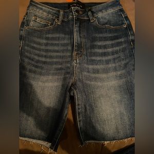 New risen brand stretchy